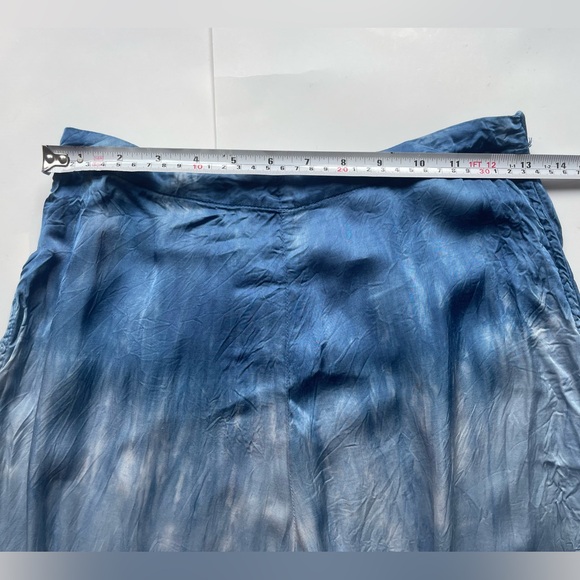 BELLA DAHL Flowy Wide Leg Crop Mykonos Strp Blue Tie-Dye Wide-Leg Pants - Picture 6 of 7